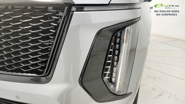 Used 2026 Cadillac Escalade Platinum Sport w/ LPO, ONYX Package AWD/4WD image 24
