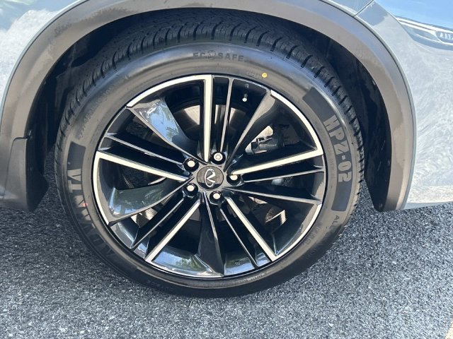 Used 2023 INFINITI QX55 Essential AWD/4WD image 9