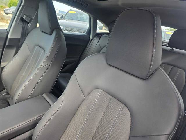 Used 2025 Audi A5 2.0T Premium Plus w/ Premium Plus AWD/4WD image 25