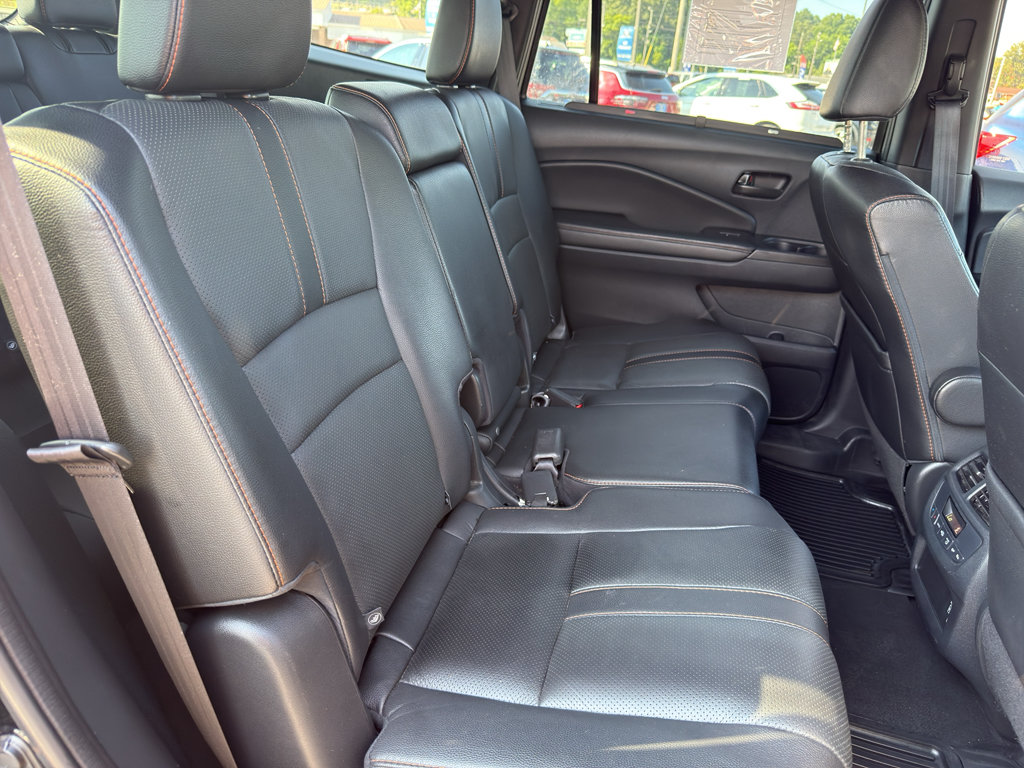Used 2022 Honda Pilot TrailSport image 13