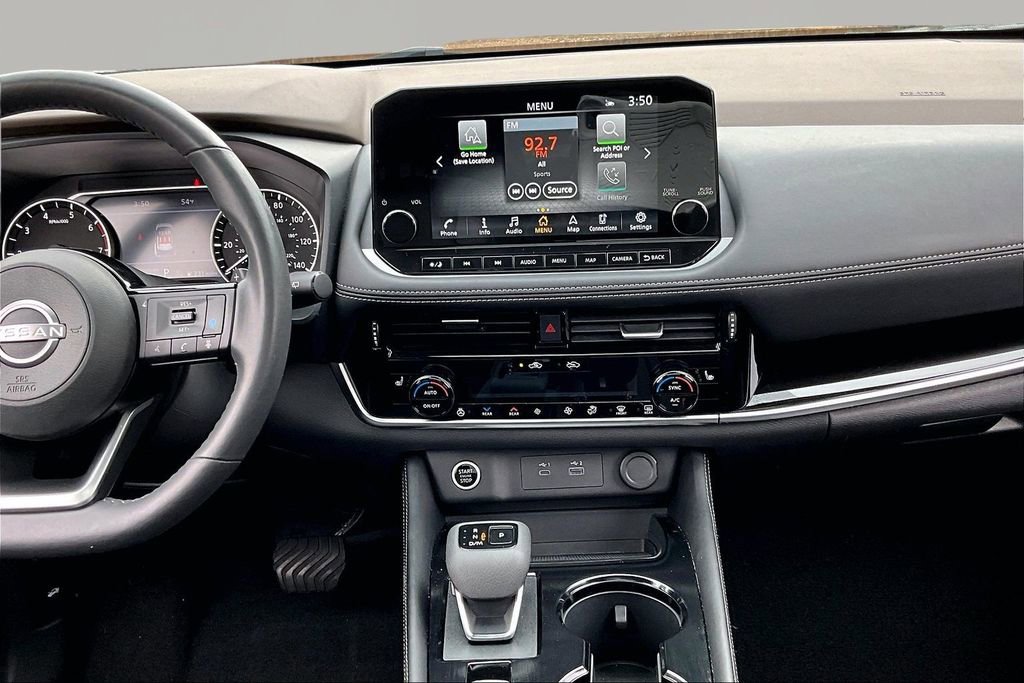 Used 2023 Nissan Rogue SL w/ SL Premium Package image 11