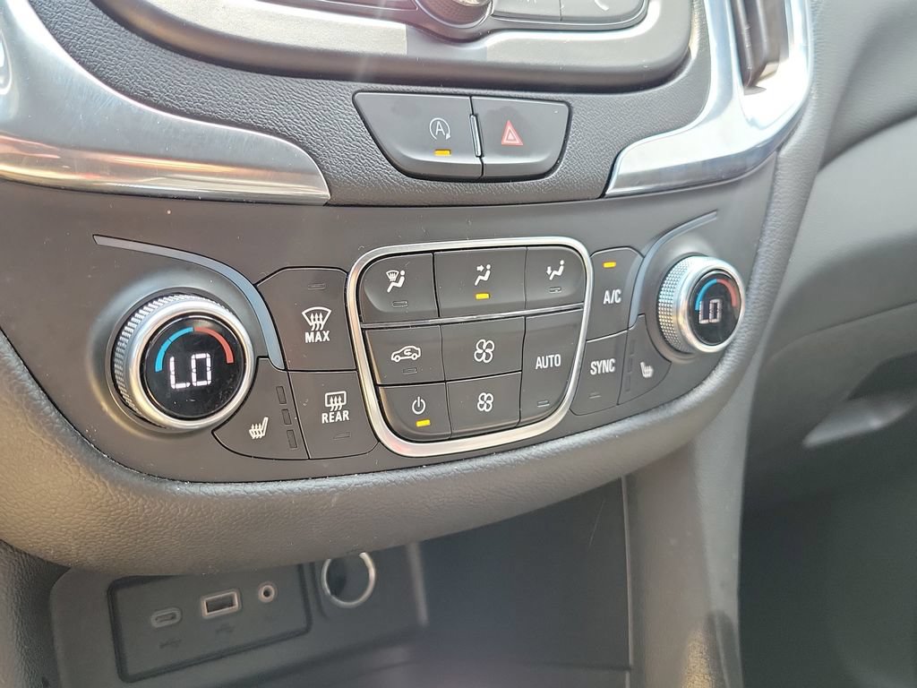 Used 2024 Chevrolet Equinox LT AWD/4WD image 31