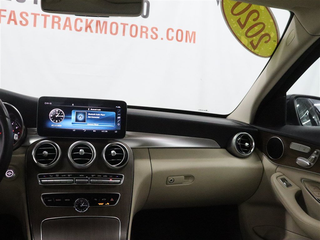 Used 2020 Mercedes-Benz C 300 4MATIC Sedan image 24