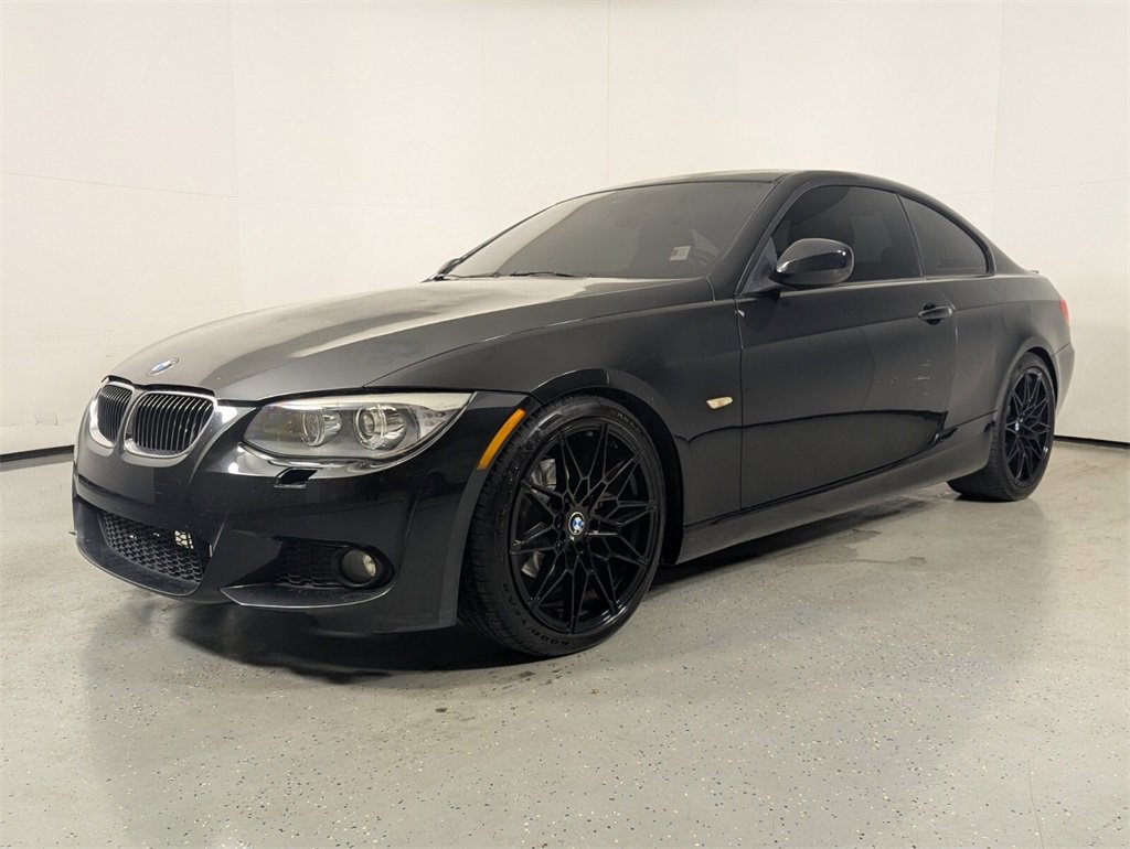 Used 2012 BMW 328i Coupe image 3