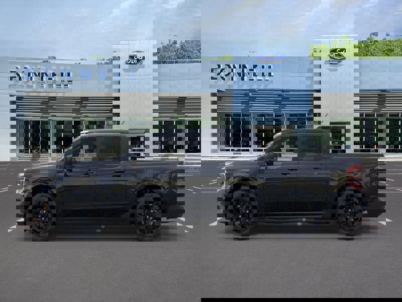 New 2026 Ford Maverick Lariat w/ Black Appearance Package image 3