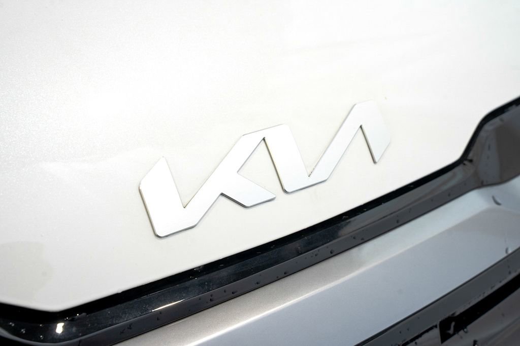 New 2026 Kia Sportage EX AWD/4WD image 3