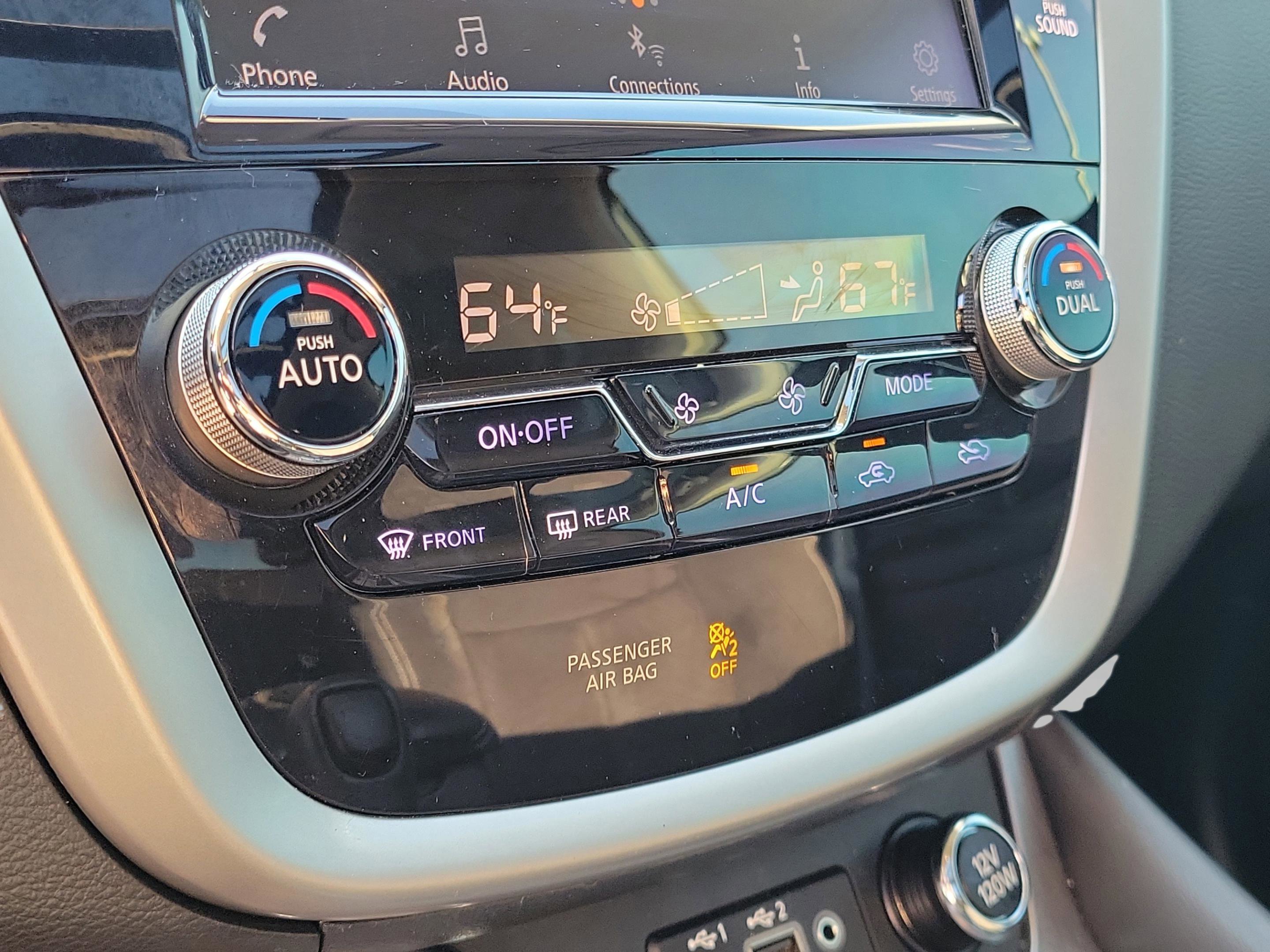 Used 2019 Nissan Murano SV w/ Premium Package image 31