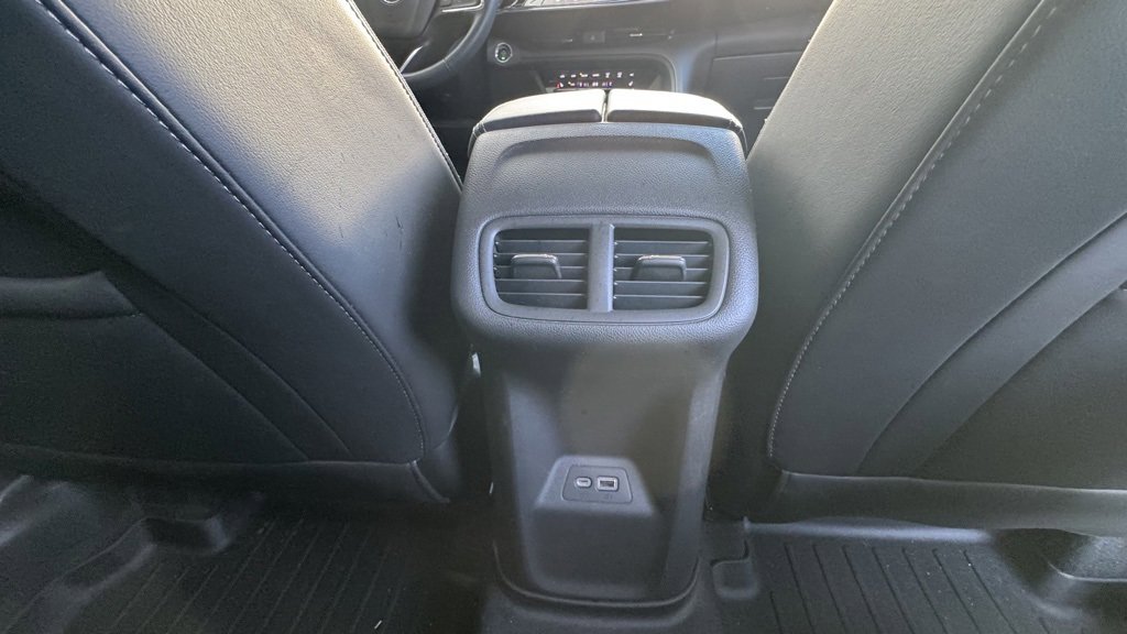 Used 2023 Buick Envision Essence image 13