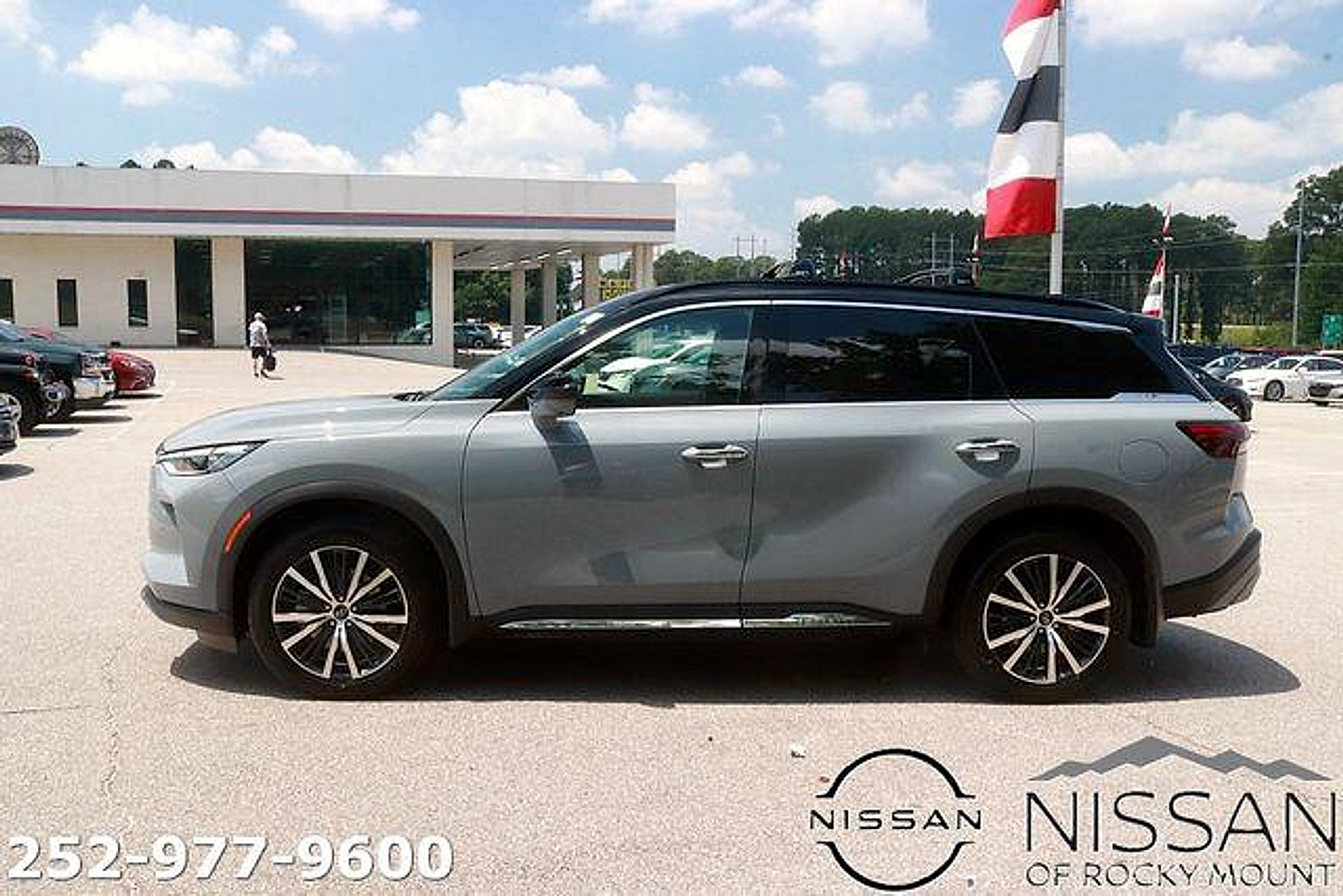 Used 2025 INFINITI QX60 Autograph w/ Cargo Package AWD/4WD image 4
