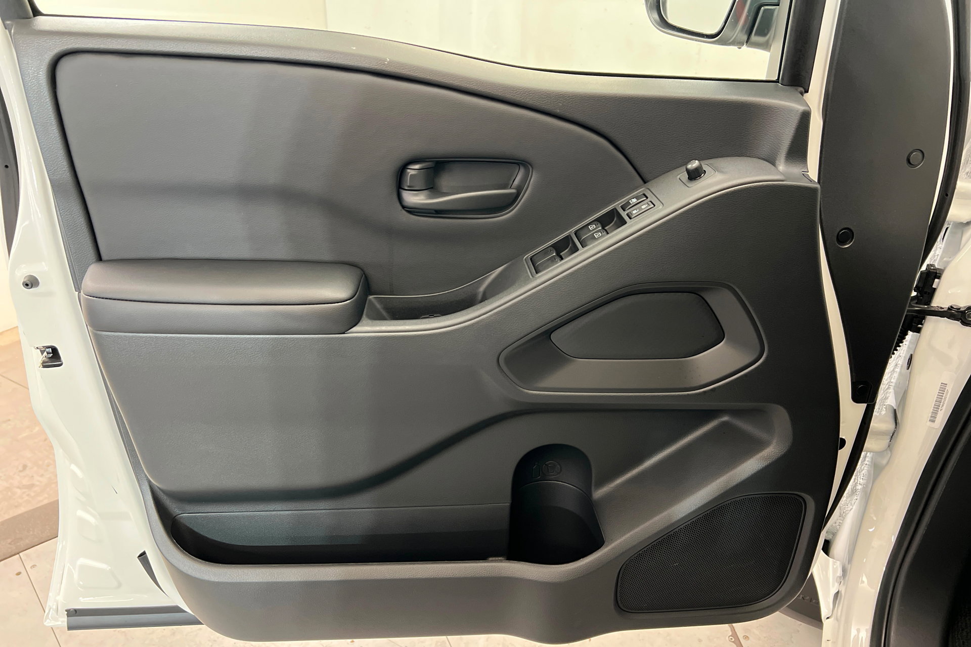 New 2026 Nissan Frontier SV w/ Tow Package image 14