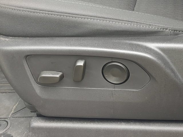 Used 2023 Chevrolet Silverado 1500 Custom w/ Rally Edition RWD image 21