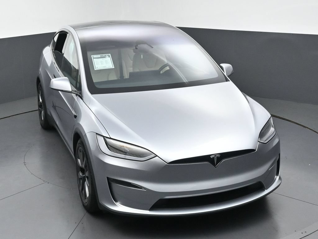 Used 2025 Tesla Model X AWD/4WD image 39