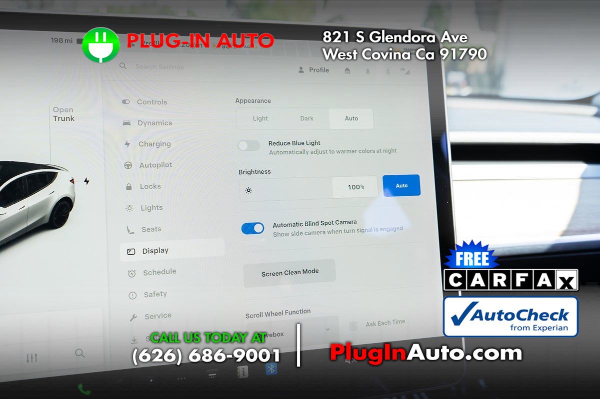 Used 2021 Tesla Model Y Performance AWD/4WD image 31