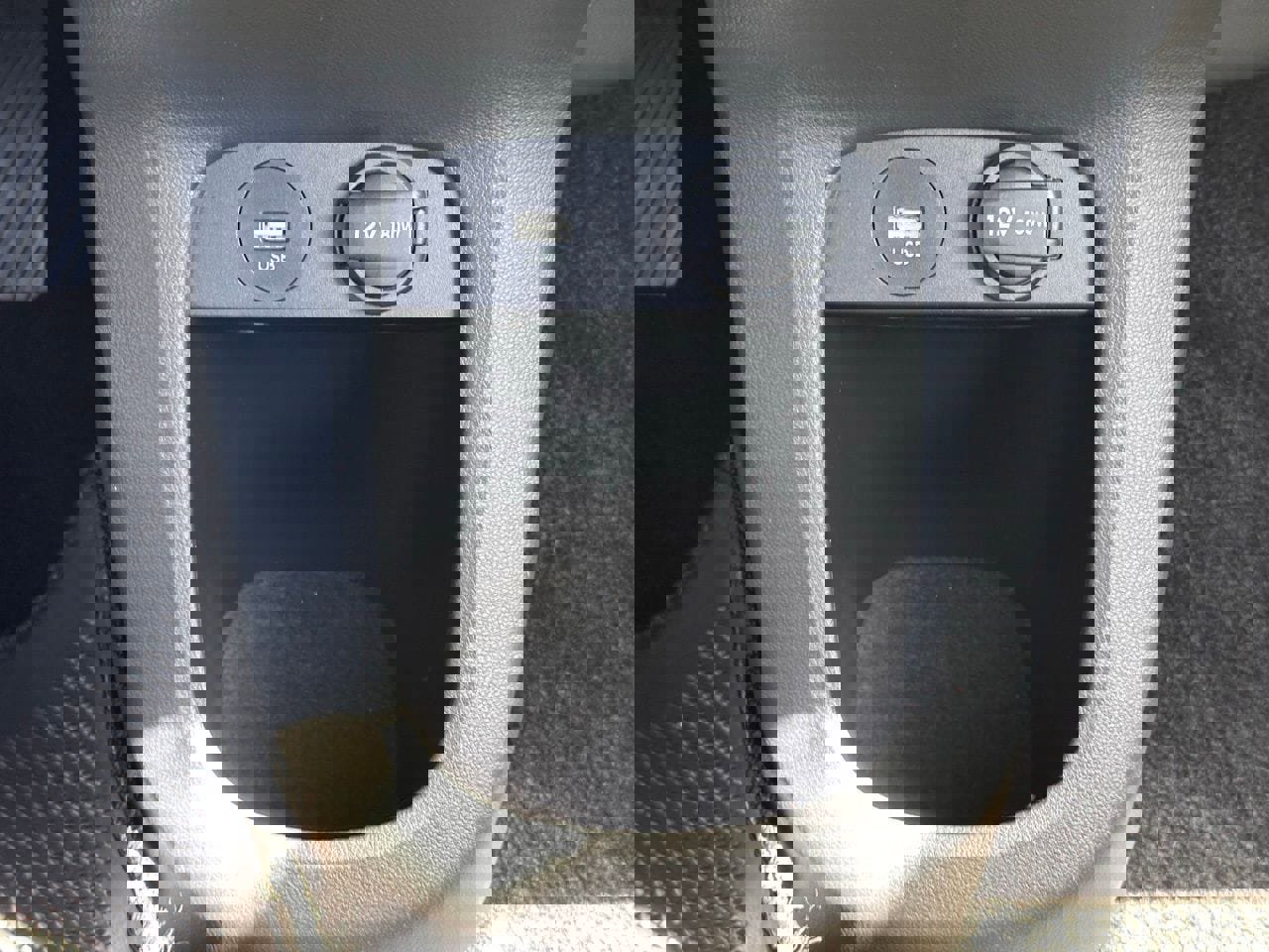 Used 2024 Hyundai Ioniq 5 Limited image 40