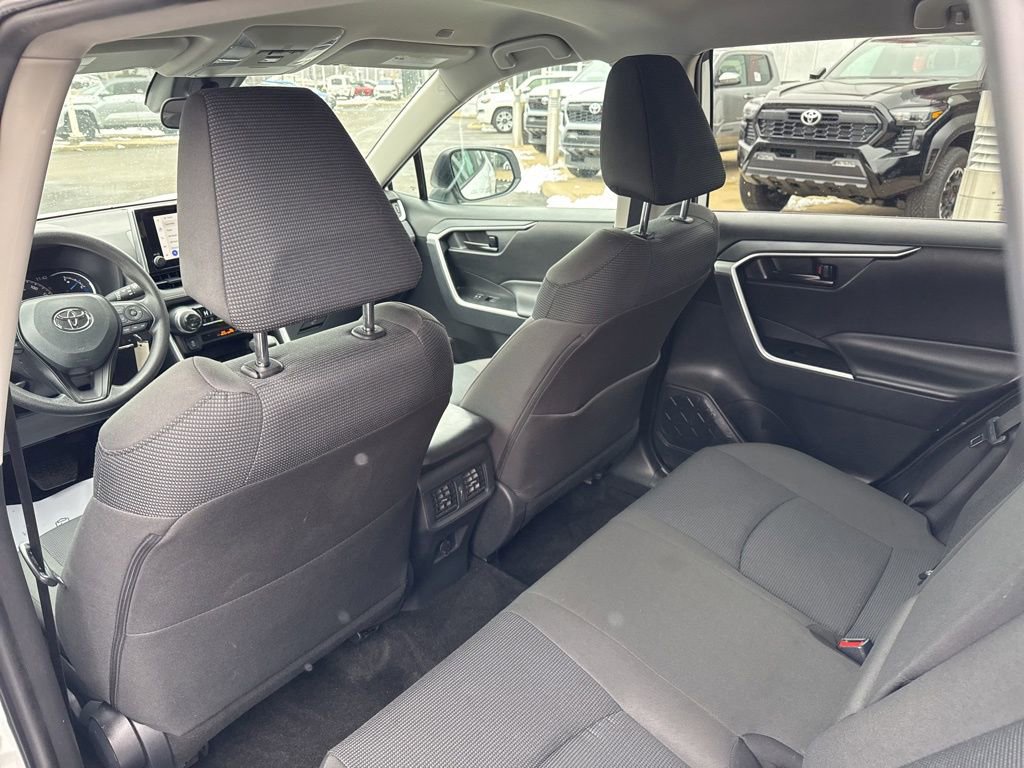 Certified 2025 Toyota RAV4 LE image 18