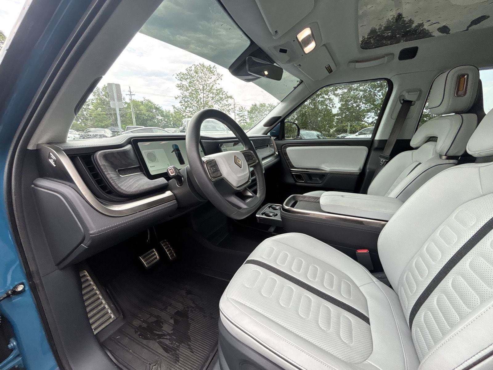 Used 2022 Rivian R1T Adventure AWD/4WD image 28