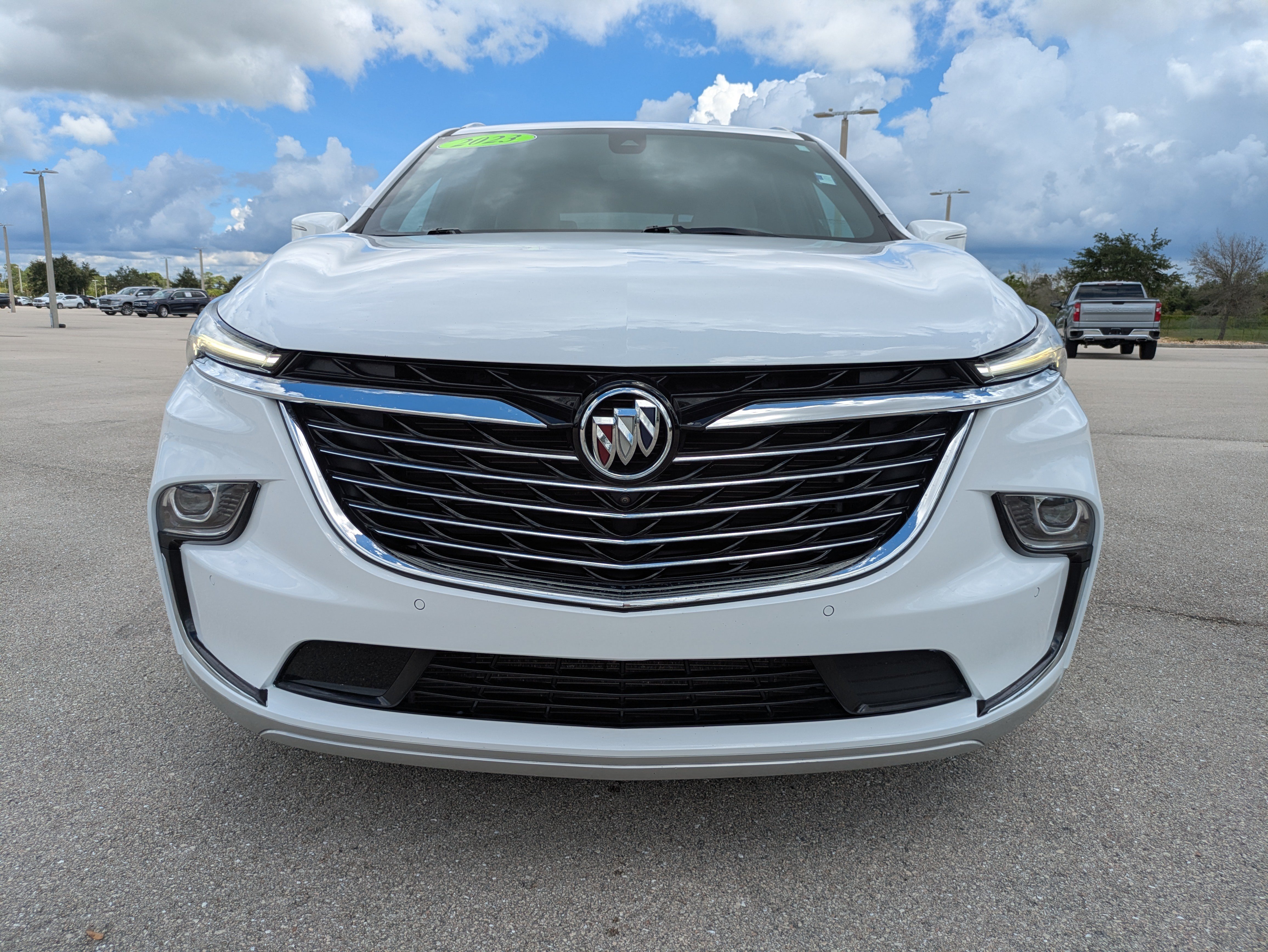 Used 2023 Buick Enclave Essence w/ Sound and Sites Package FWD image 9