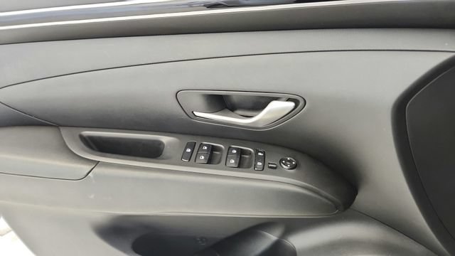 Used 2023 Hyundai Santa Cruz SEL Premium AWD/4WD image 21