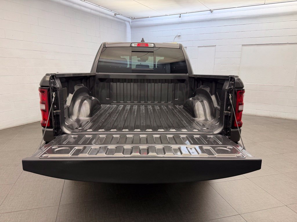 New 2026 RAM 1500 Express RWD image 5