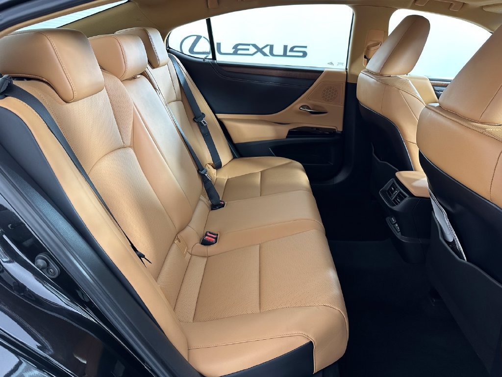 Used 2024 Lexus ES 350 w/ Premium Package FWD image 20
