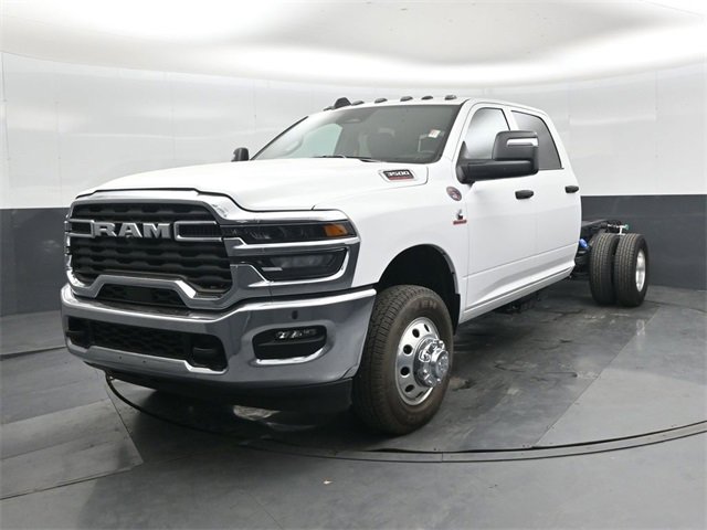 New 2026 RAM 3500 Tradesman w/ Chrome Appearance Group image 8