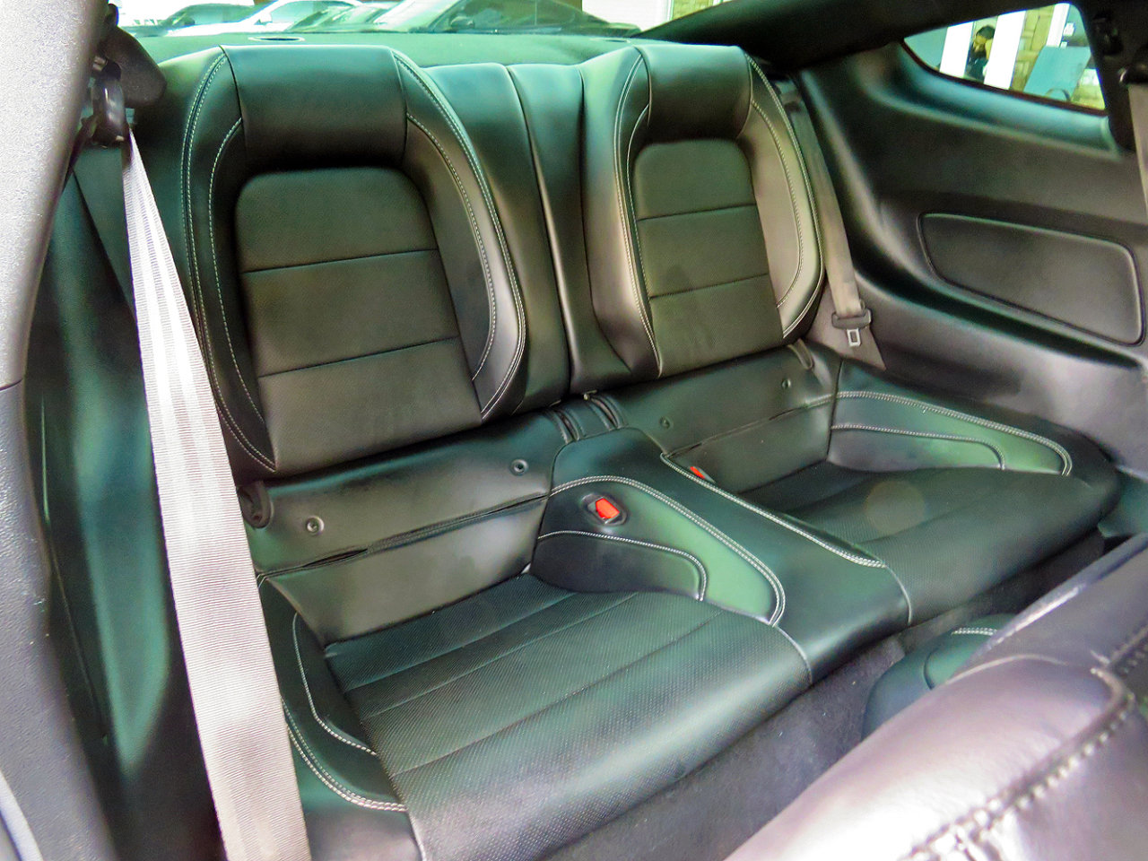 Used 2021 Ford Mustang GT Premium w/ Equipment Group 401A image 17