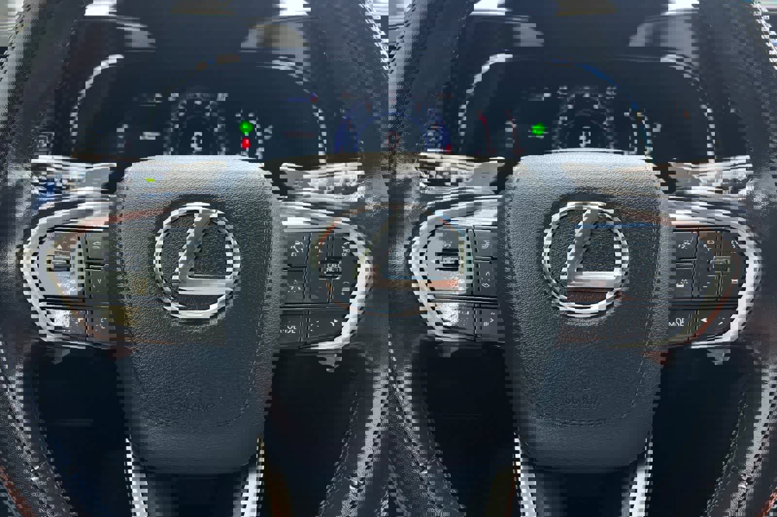 Used 2022 Lexus NX 250 FWD w/ Accessory Package 2 image 29