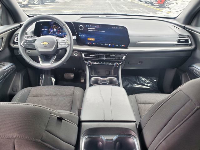 Used 2024 Chevrolet Traverse LT w/ LPO, Floor Liner Package image 16