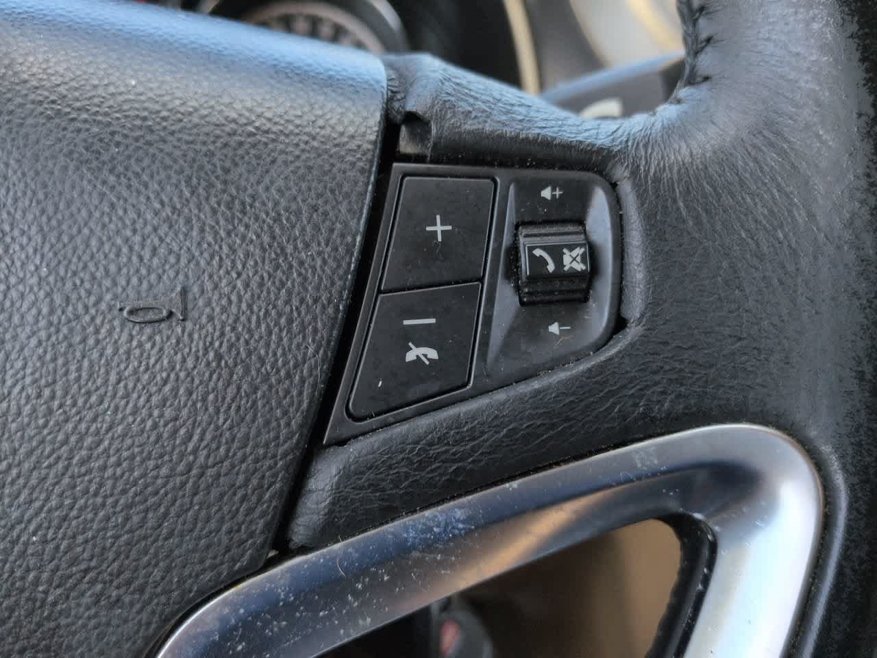 Used 2009 Saturn Vue Green Line FWD image 23