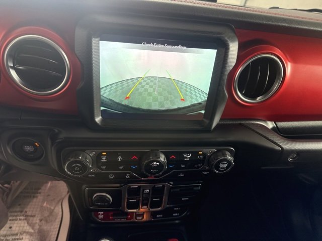 Used 2022 Jeep Wrangler Unlimited Rubicon w/ Cold Weather Group image 25