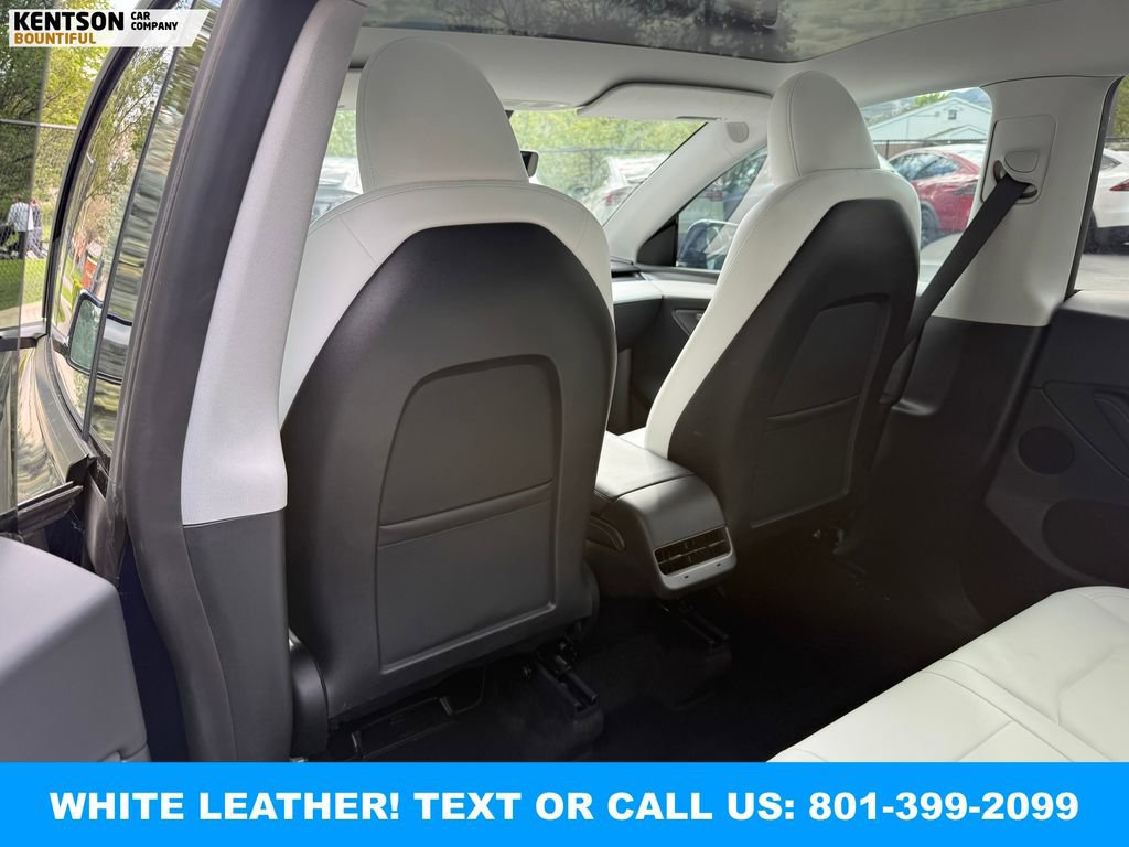 Used 2024 Tesla Model Y Long Range AWD/4WD image 23