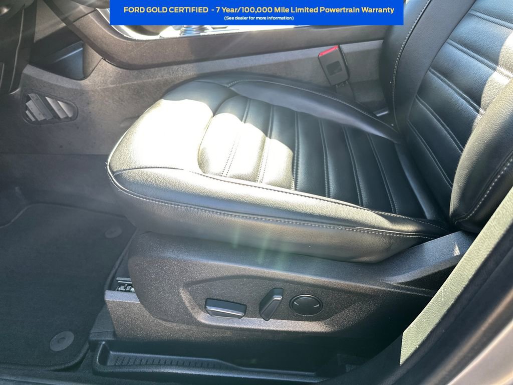 Certified 2023 Ford Edge SEL image 6