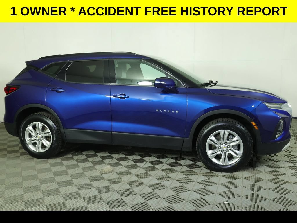 Used 2022 Chevrolet Blazer LT AWD/4WD image 2