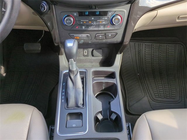 Used 2017 Ford Escape Titanium image 19