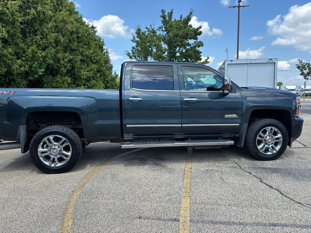 Used 2018 Chevrolet Silverado 2500 High Country AWD/4WD image 7