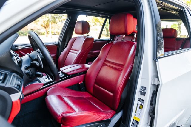 Used 2012 BMW X5 M image 4