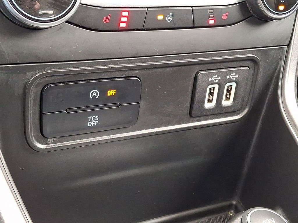 Certified 2022 Ford EcoSport SES w/ Interior Protection Package AWD/4WD image 25