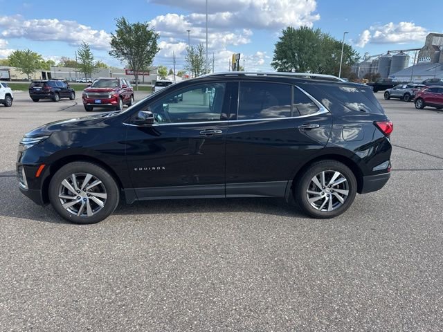 Used 2023 Chevrolet Equinox Premier image 4
