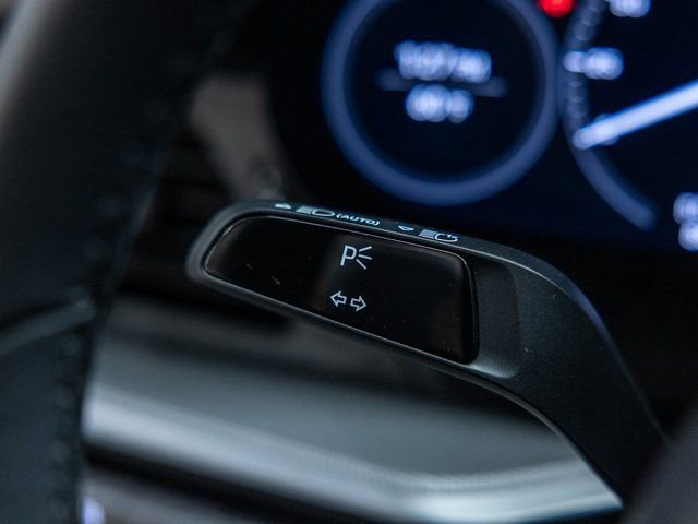 Certified 2024 Porsche 911 Carrera w/ Premium Package image 38