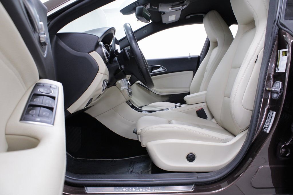 Used 2019 Mercedes-Benz CLA 250 image 9