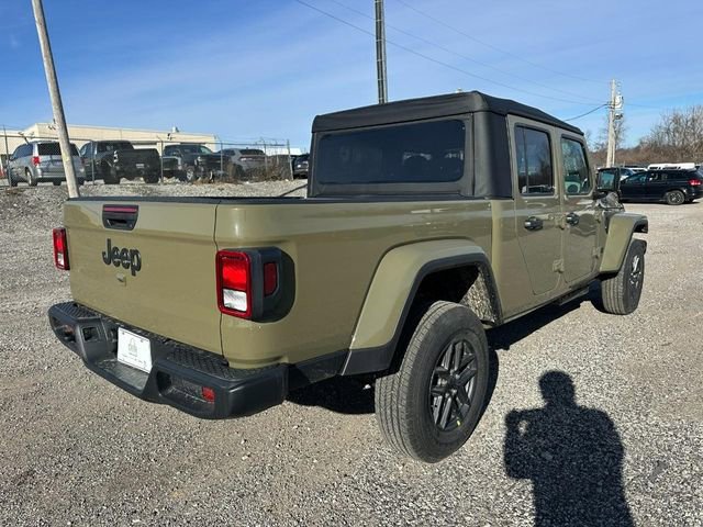 New 2026 Jeep Gladiator Sport image 3