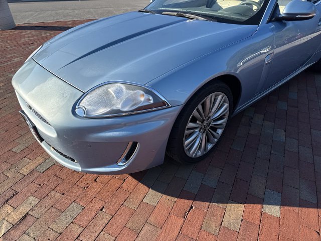 Used 2011 Jaguar XK Convertible RWD image 2