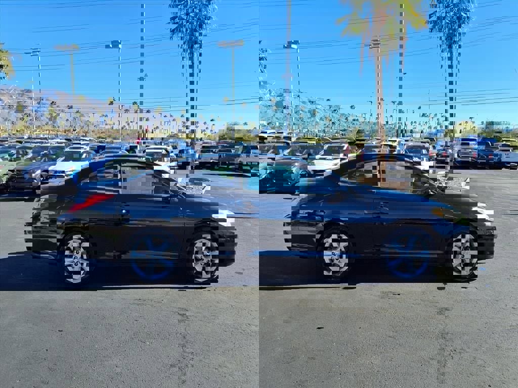 Used 2004 Toyota Solara Coupe image 7