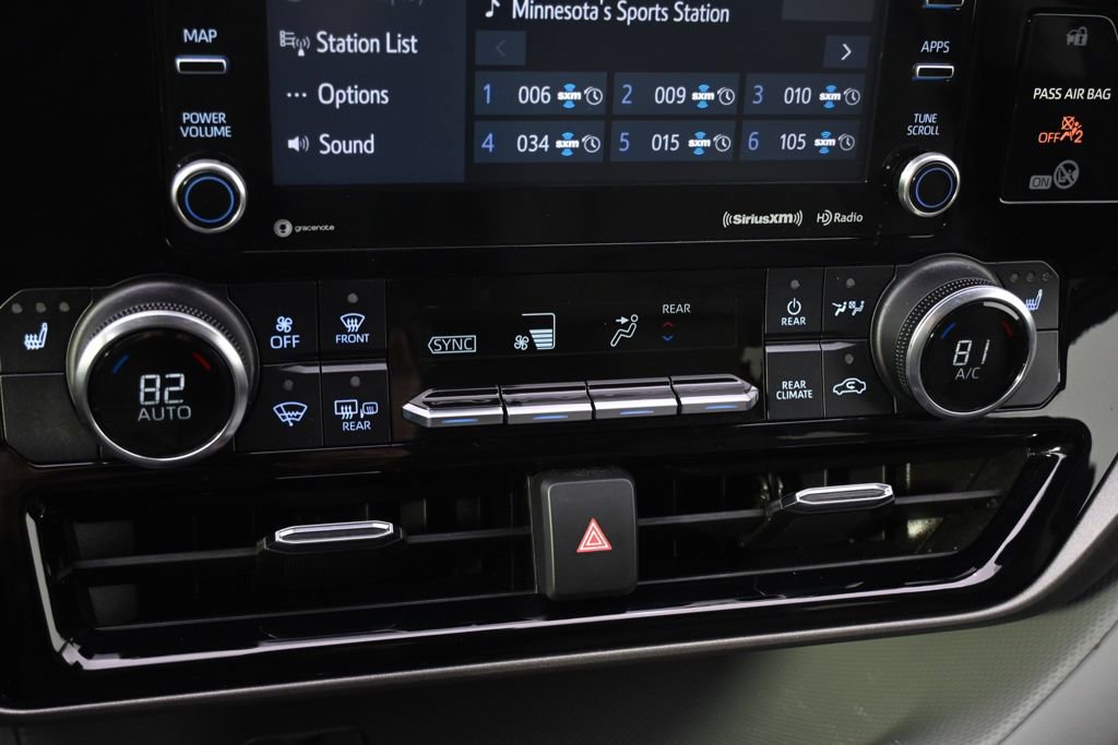 Used 2022 Toyota Highlander XLE image 31