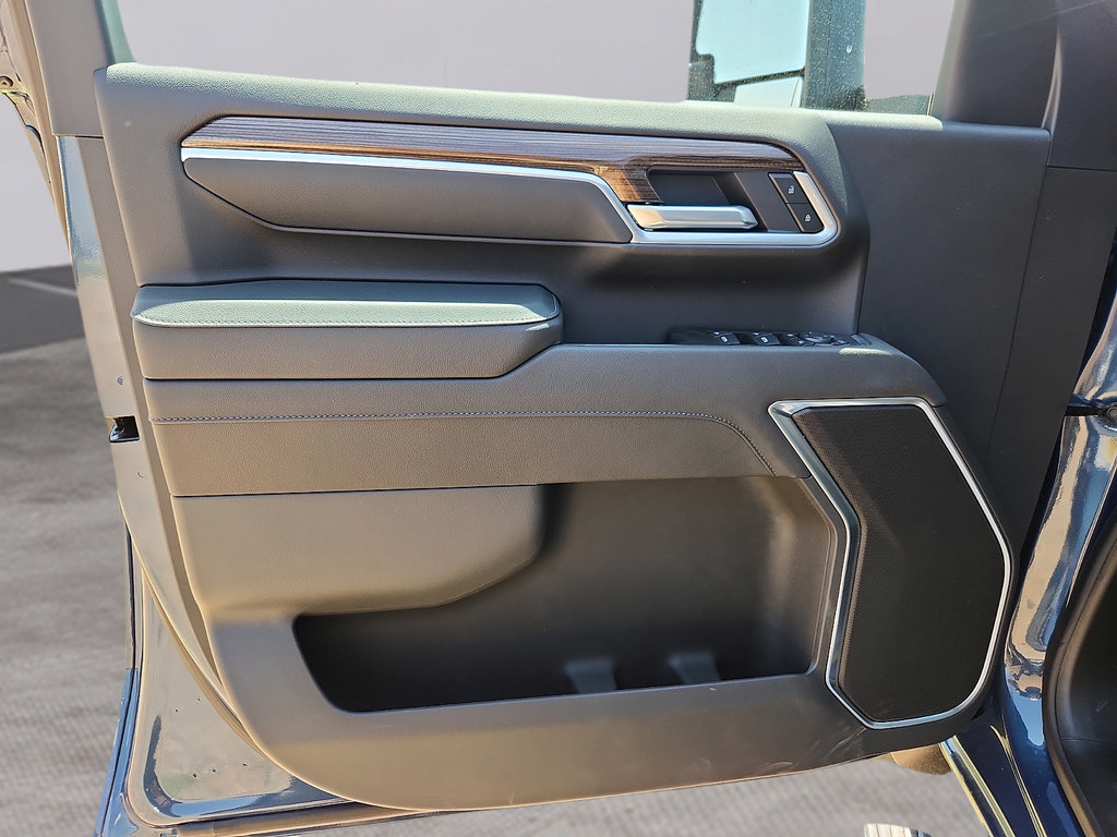 New 2026 Chevrolet Silverado 3500 LT w/ Safety Package AWD/4WD image 11