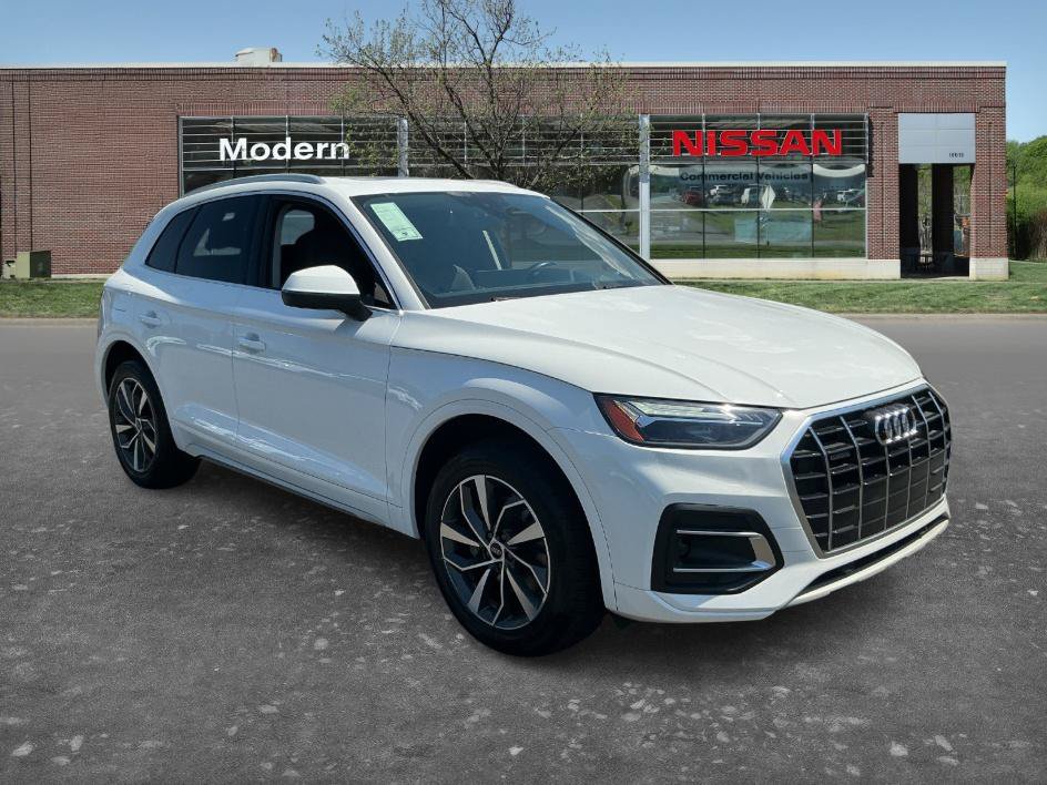 Used 2021 Audi Q5 2.0T Premium w/ Convenience Package AWD/4WD image 5