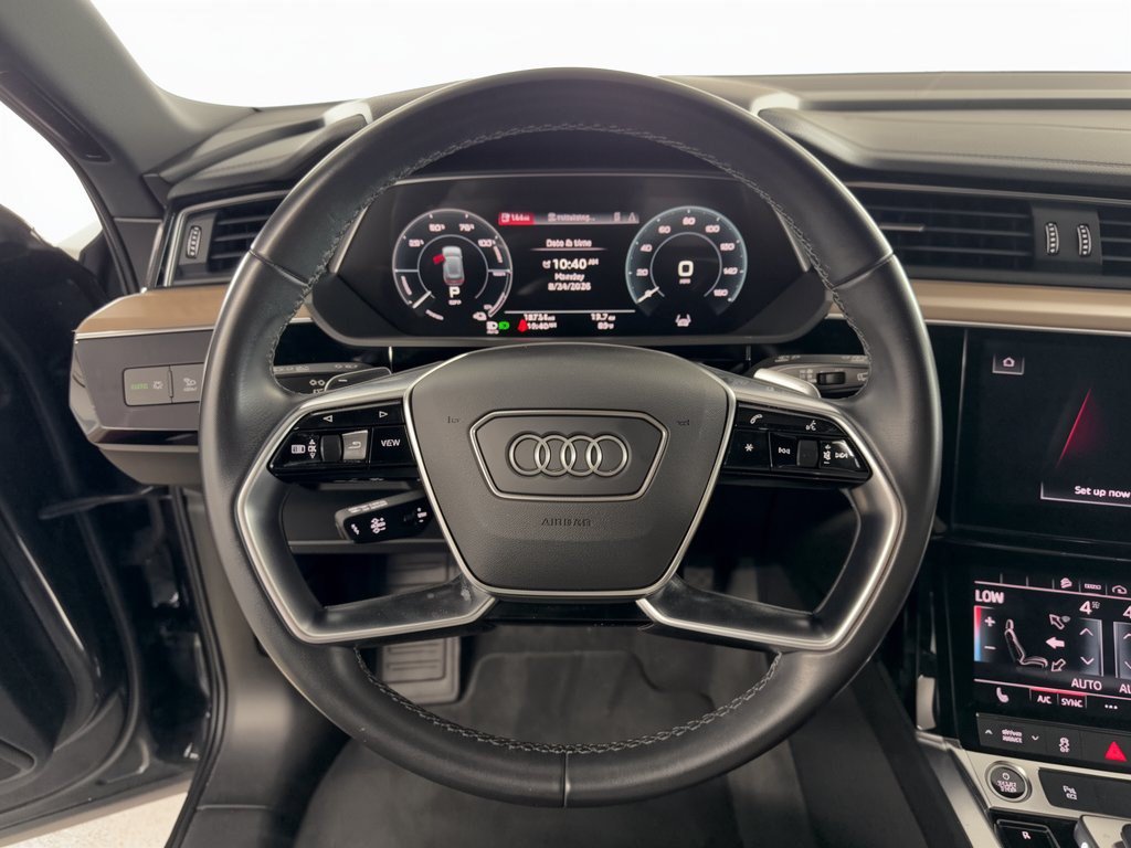 Certified 2024 Audi Q8 e-tron Premium Plus AWD/4WD image 10