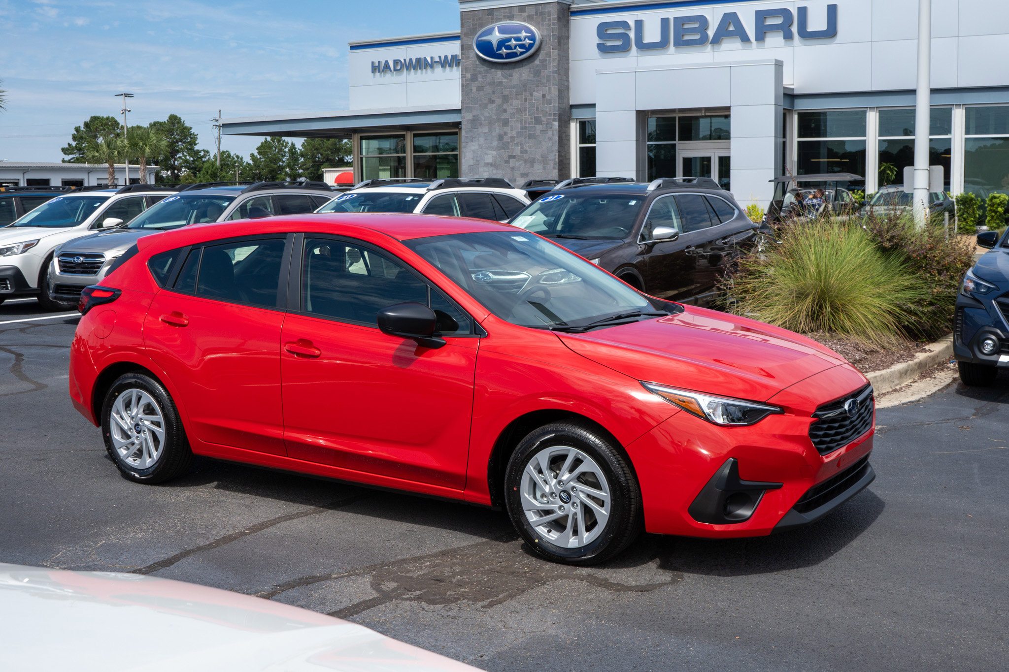 New 2025 Subaru Impreza 2.0i