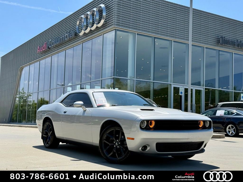 Used 2021 Dodge Challenger SXT w/ Blacktop Package image 2