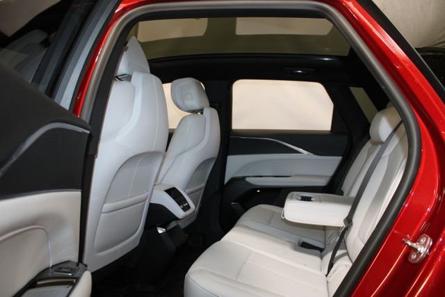 Certified 2024 Cadillac Lyriq Sport w/ LPO, Floor Liner Package AWD/4WD image 9